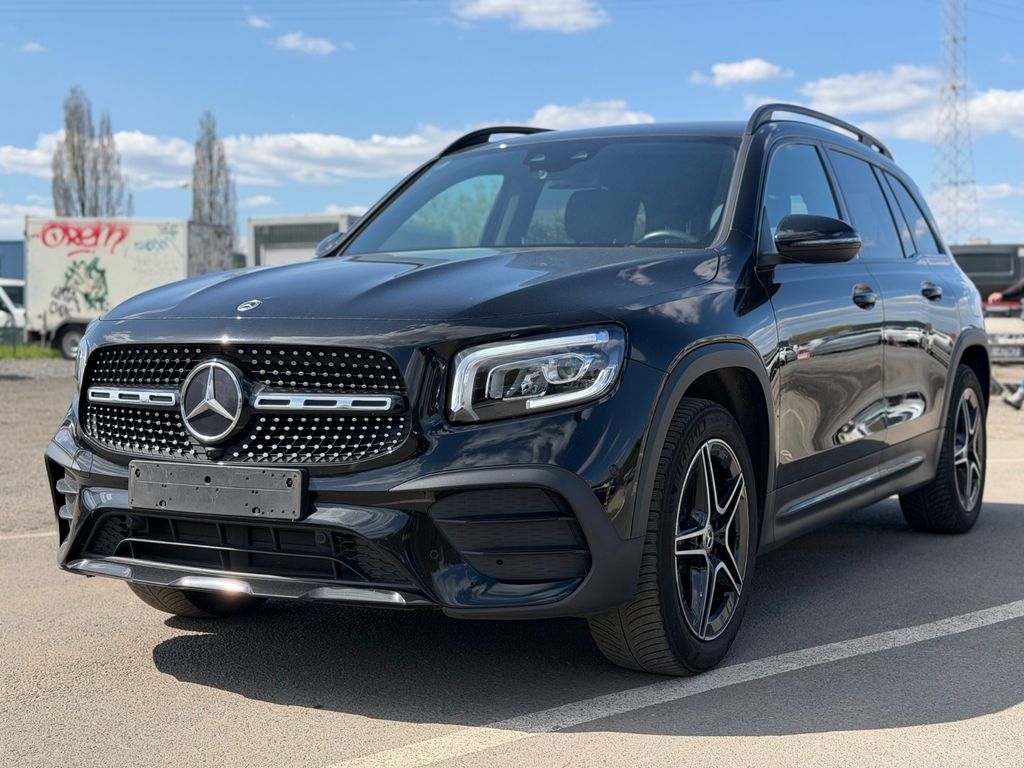 Image of Mercedes-Benz GLB 200