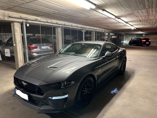 Ford Mustang 5.0 V8 GT EU MODELL+GRAIL AGA