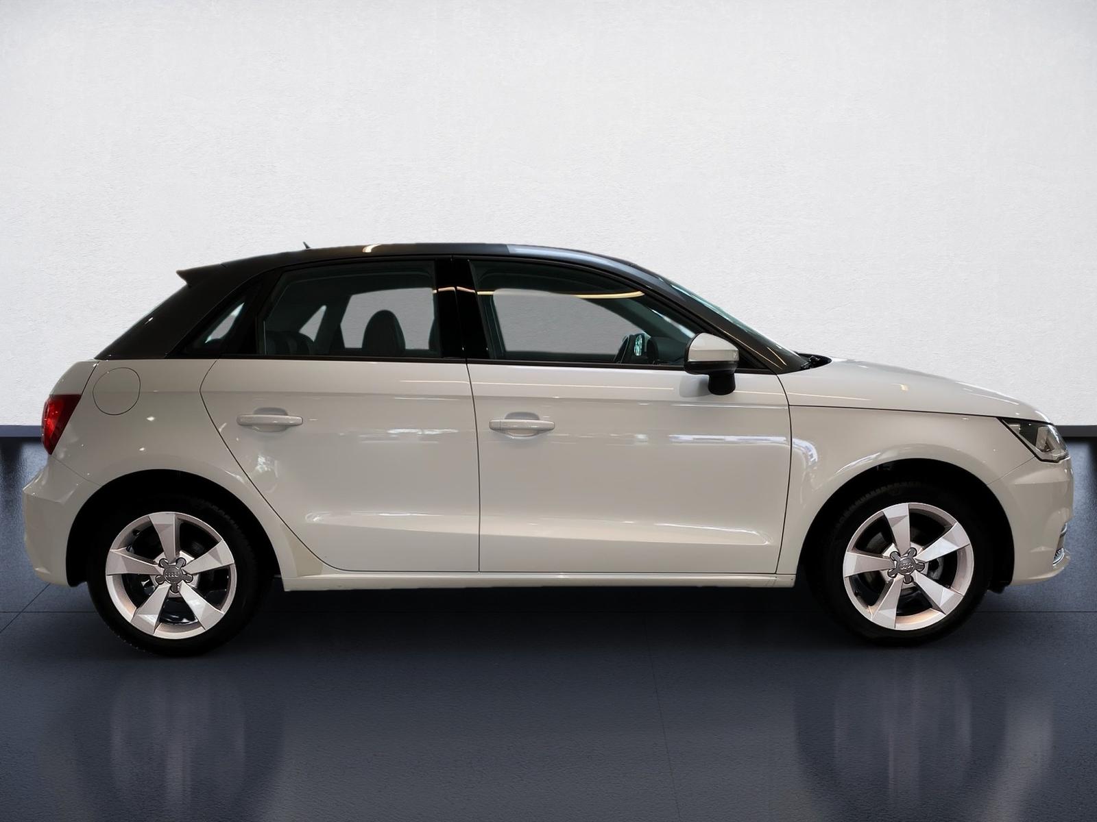 Audi A1 Sportback 1.0 TFSI ultra sport S tronic PDC S