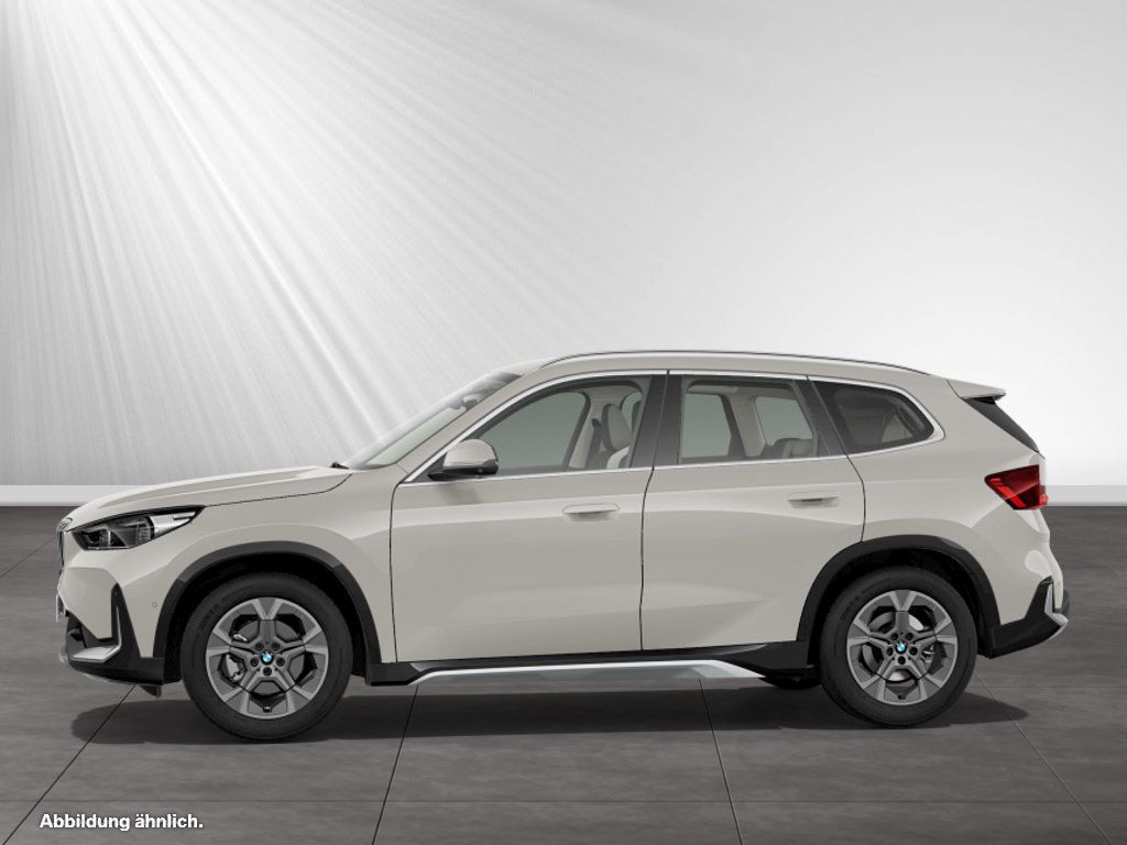 BMW X1 xDrive20d Dune Grey met. AHK Head-Up DAProf foto 5