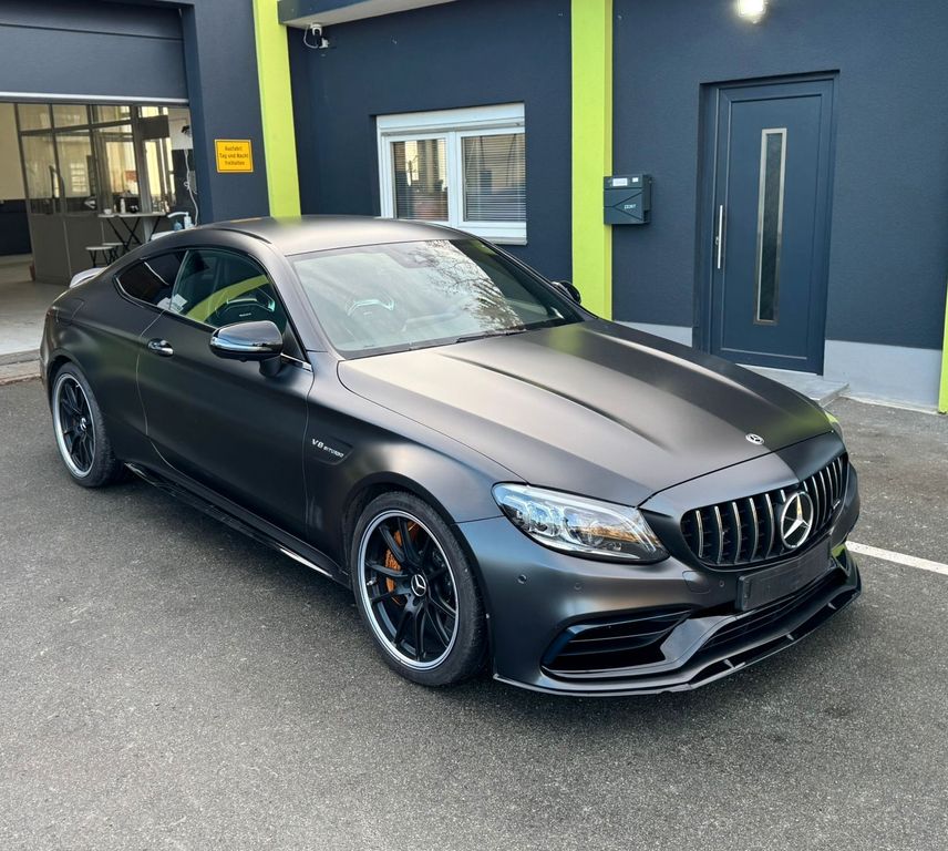 Mercedes-Benz C 63 AMG