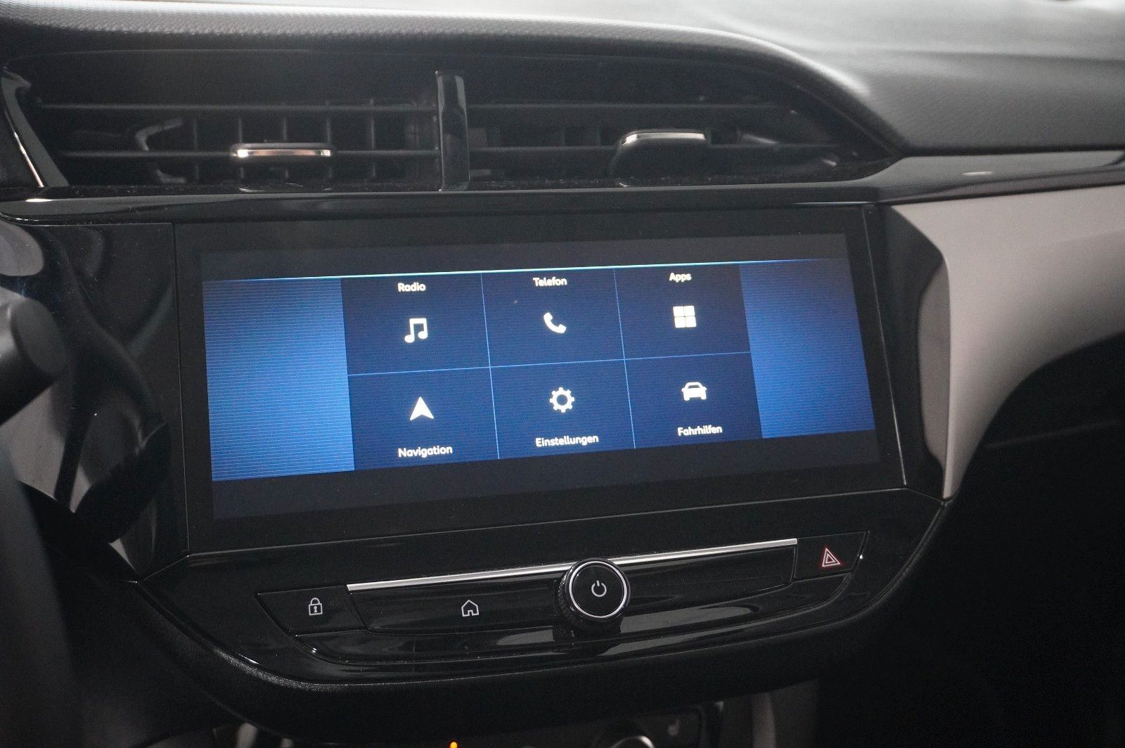 Fahrzeugabbildung Opel Corsa F 1.2 FACELIFT NAVI/LED/KAMERA/VIRTU./DAB+