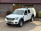 Ford Ranger XL Doppelkabine 4X4 *Sortimosystem* - Ford Ranger aus 2010: Allradantrieb