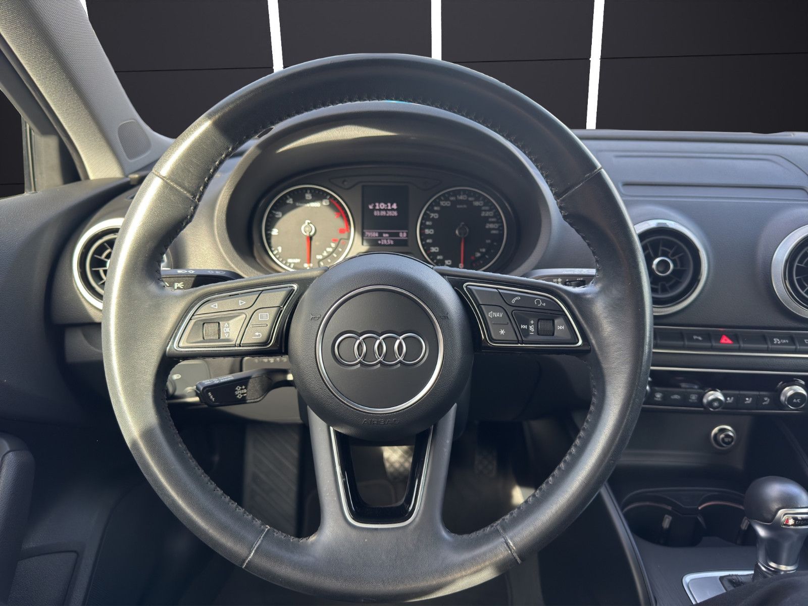 Fahrzeugabbildung Audi A3 Sportback sport/Navi/Shz/Pdc/Tempomat/1.Hand
