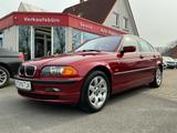 BMW 328i E46 XENON NAVI Klimaautomatik - rote BMW 328