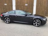 BMW M6 Coupé  individual rubinschwarz  V-MAX offen - BMW M6 aus 2008