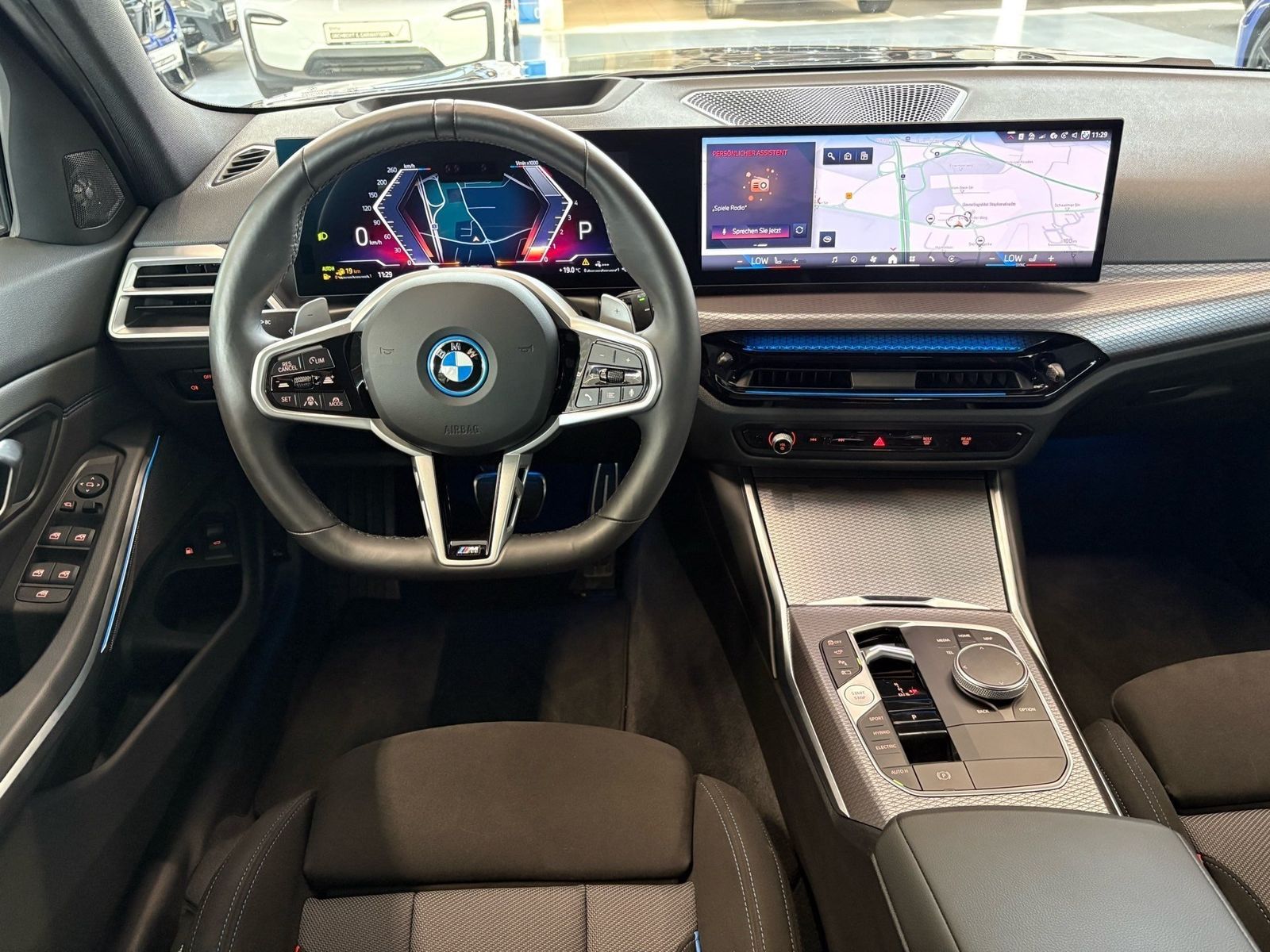 BMW 330 - Bild 8
