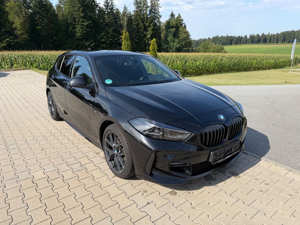 Image of BMW 118