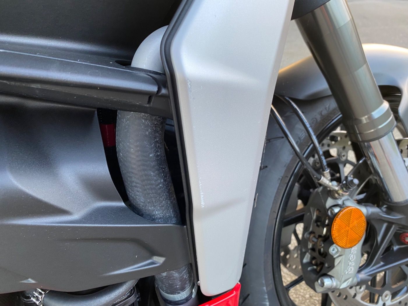 Fahrzeugabbildung Ducati Streetfighter V2