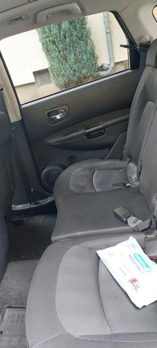 Nissan Qashqai+2