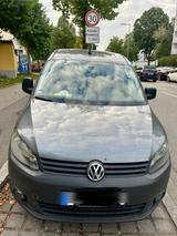 Volkswagen VW caddy B.J 2012 mit 70 000 km Getriebe A... - Volkswagen Caddy mit Diesel-Antrieb: Pickup
