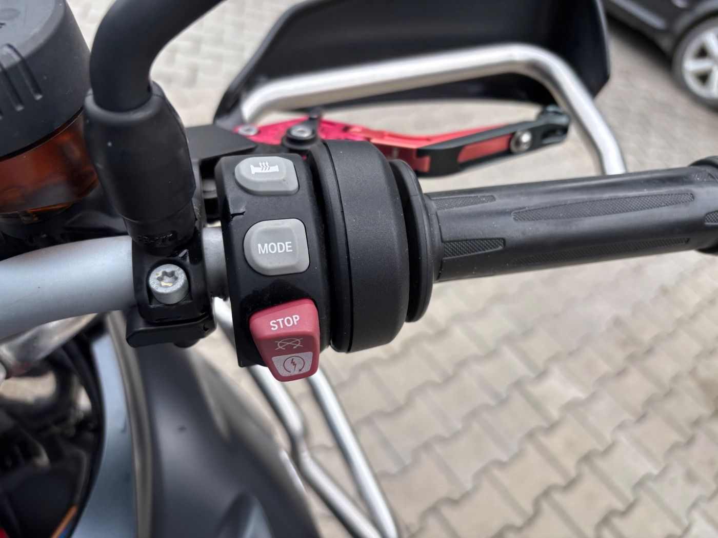 Fahrzeugabbildung BMW F 700 GS Dynamik-Paket LED-Scheinwerfer