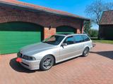 BMW E39 525i Touring - BMW 525 aus 2000: 525i
