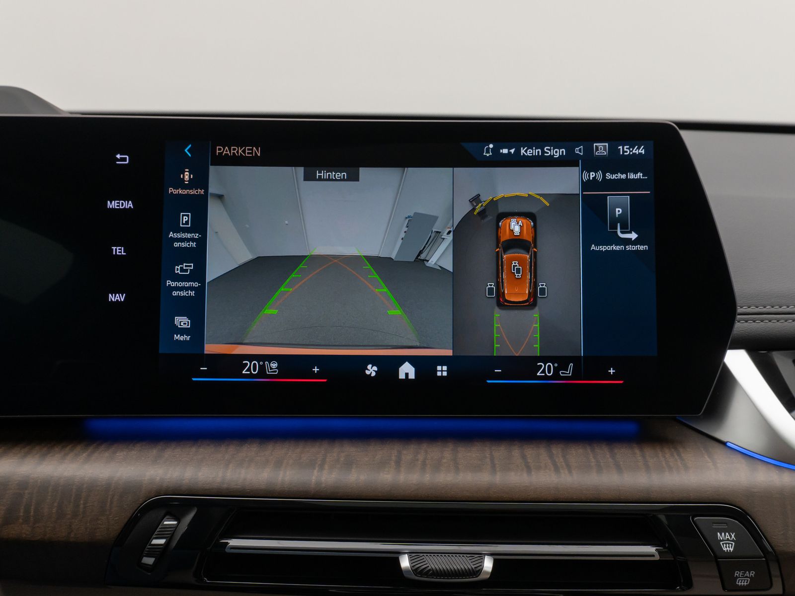 Fahrzeugabbildung BMW X1 xD25e xLine Panorama 360°HUD DAB ACC Sport