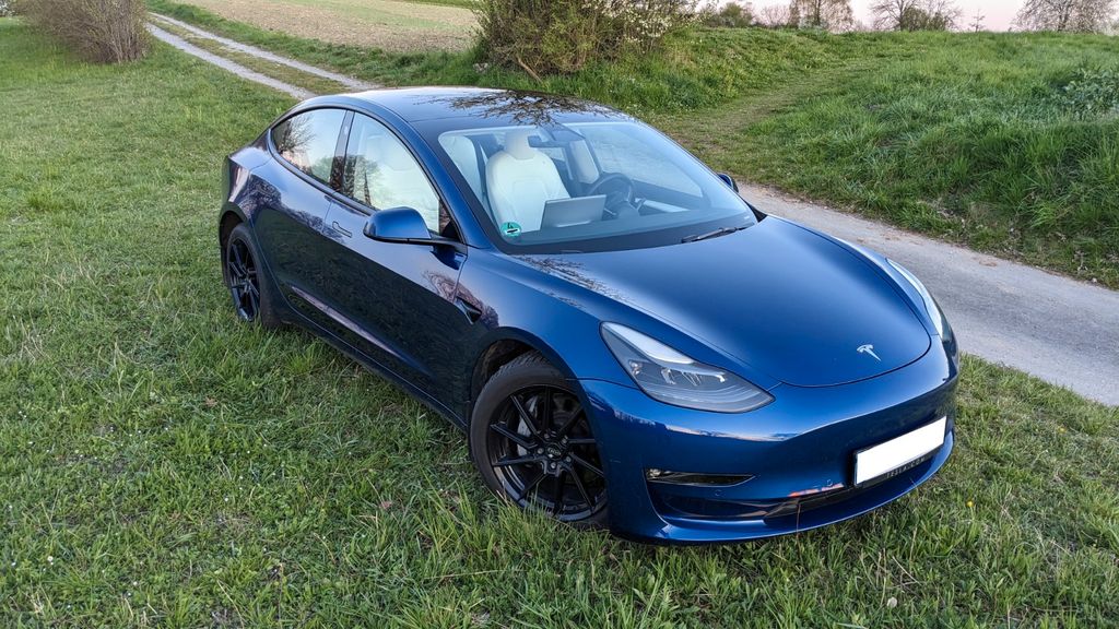 Image of Tesla Model 3