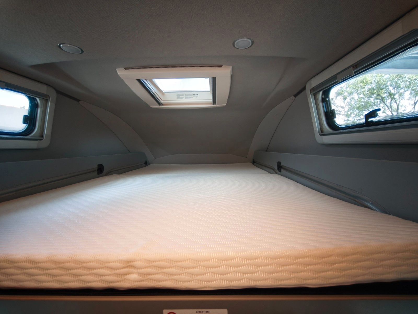 Fahrzeugabbildung Weinsberg CaraBus GREY 600 MQH EDITION [FIRE] *Lithium*Nav