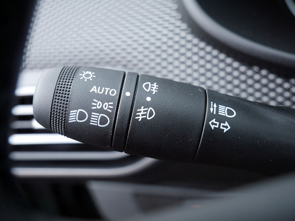 Fahrzeugabbildung Dacia Sandero Journey TCe 90