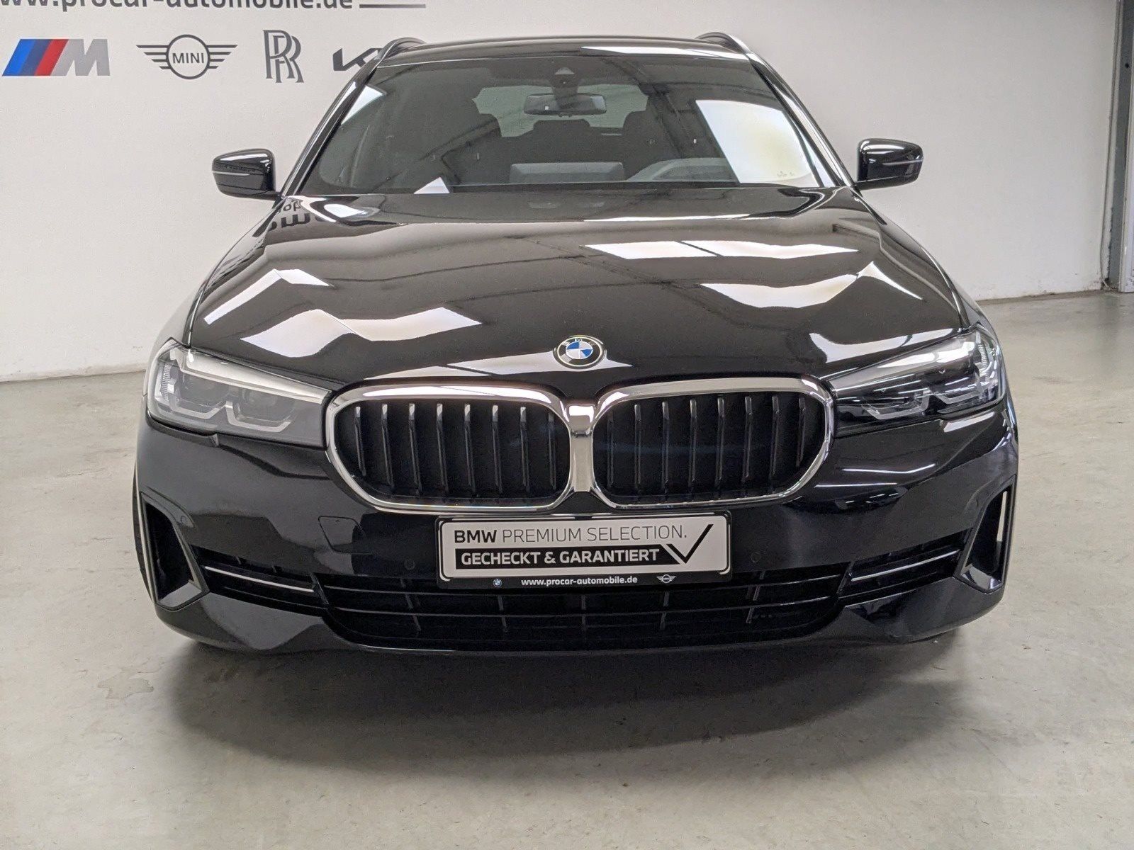 BMW 520i Touring HUD RFK LED PDC V H DAB Live Cockpi foto 3