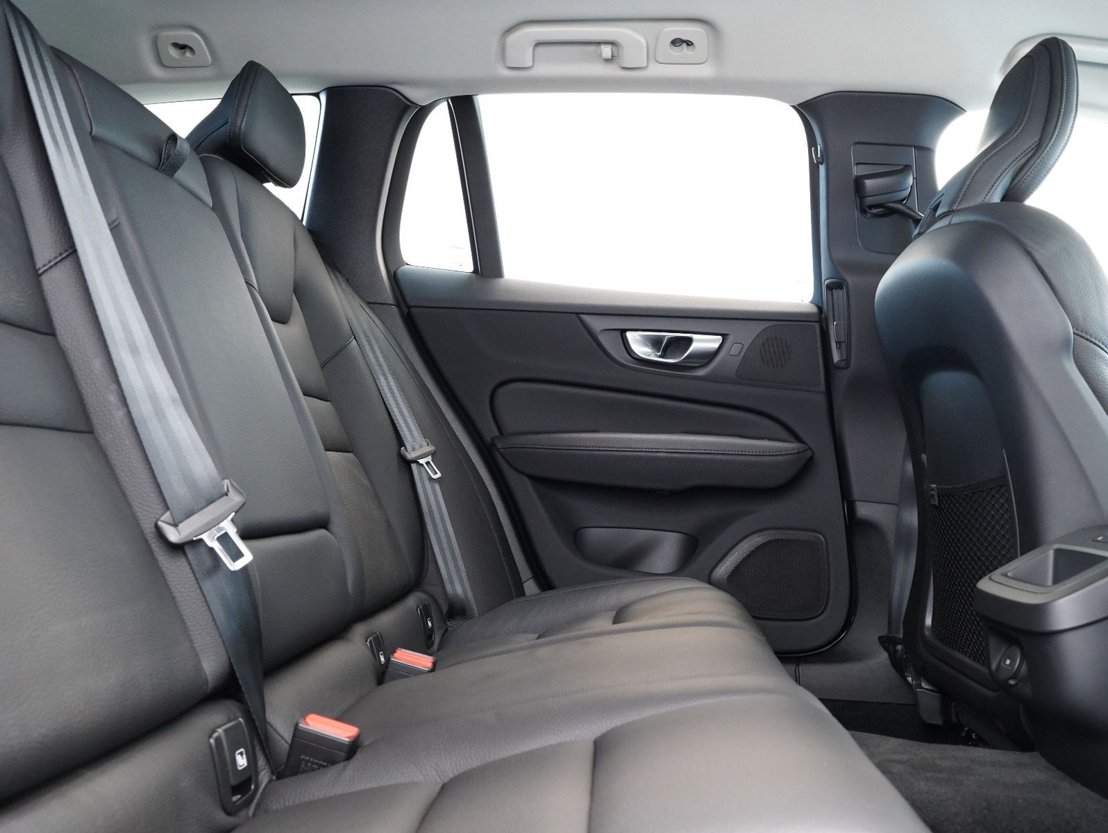 Volvo V60 Cross Country Pro B5 B AWD foto 14