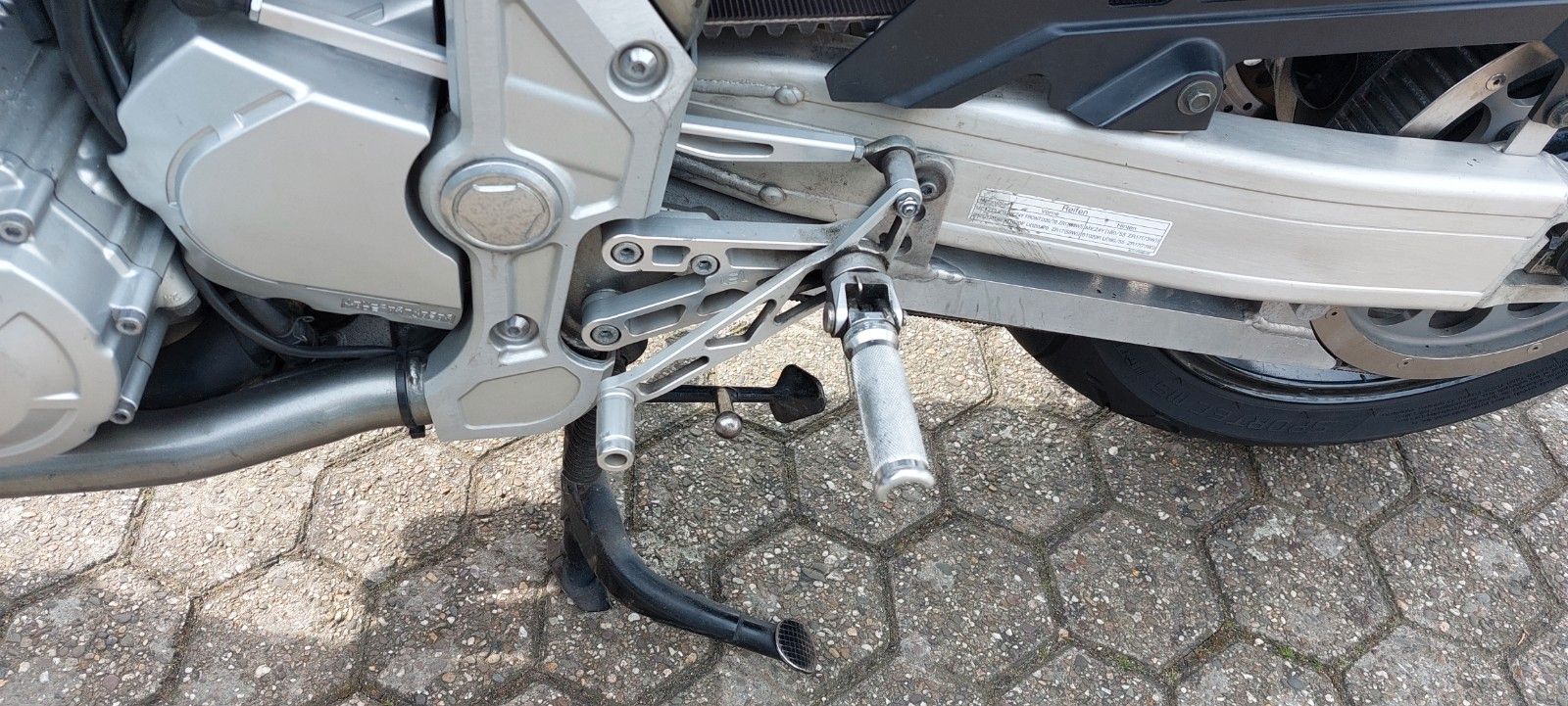 Fahrzeugabbildung Yamaha FZS 1000  1. Hand  inkl Zahnriemen/ Bos u.v.m