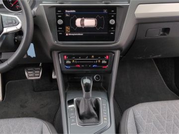Volkswagen Tiguan - 7