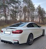 BMW M4 Coupe DKG Carbon 360Kamera Led Navi HupD Key  - BMW M4: Coupe