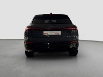 Audi Q8 e-tron - 7