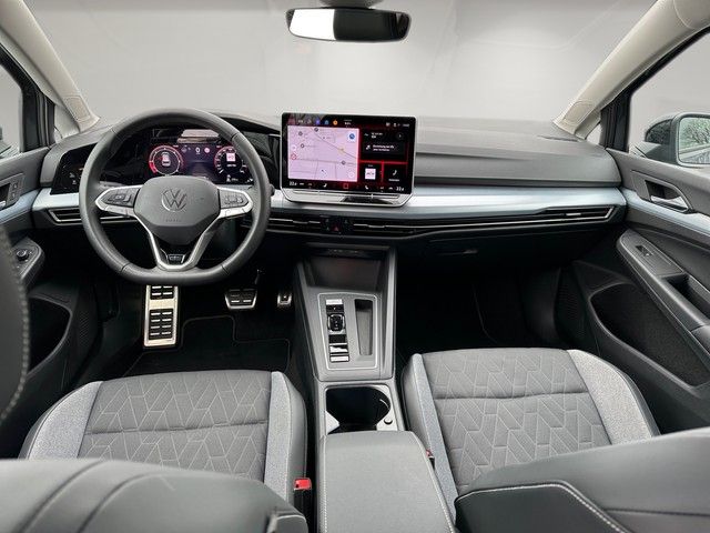 Fahrzeugabbildung Volkswagen Golf VIII 2.0TDI DSG "GOAL" LED+ACC+AHK+KAM+++