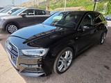 Audi A3 SPB 40 TFSI STRONIC SLINE - Audi A3: Limousine, Sline