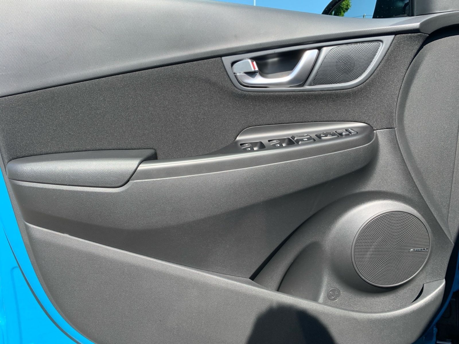 Fahrzeugabbildung Hyundai KONA 1.6 GDI Prime Hybrid Navi LED