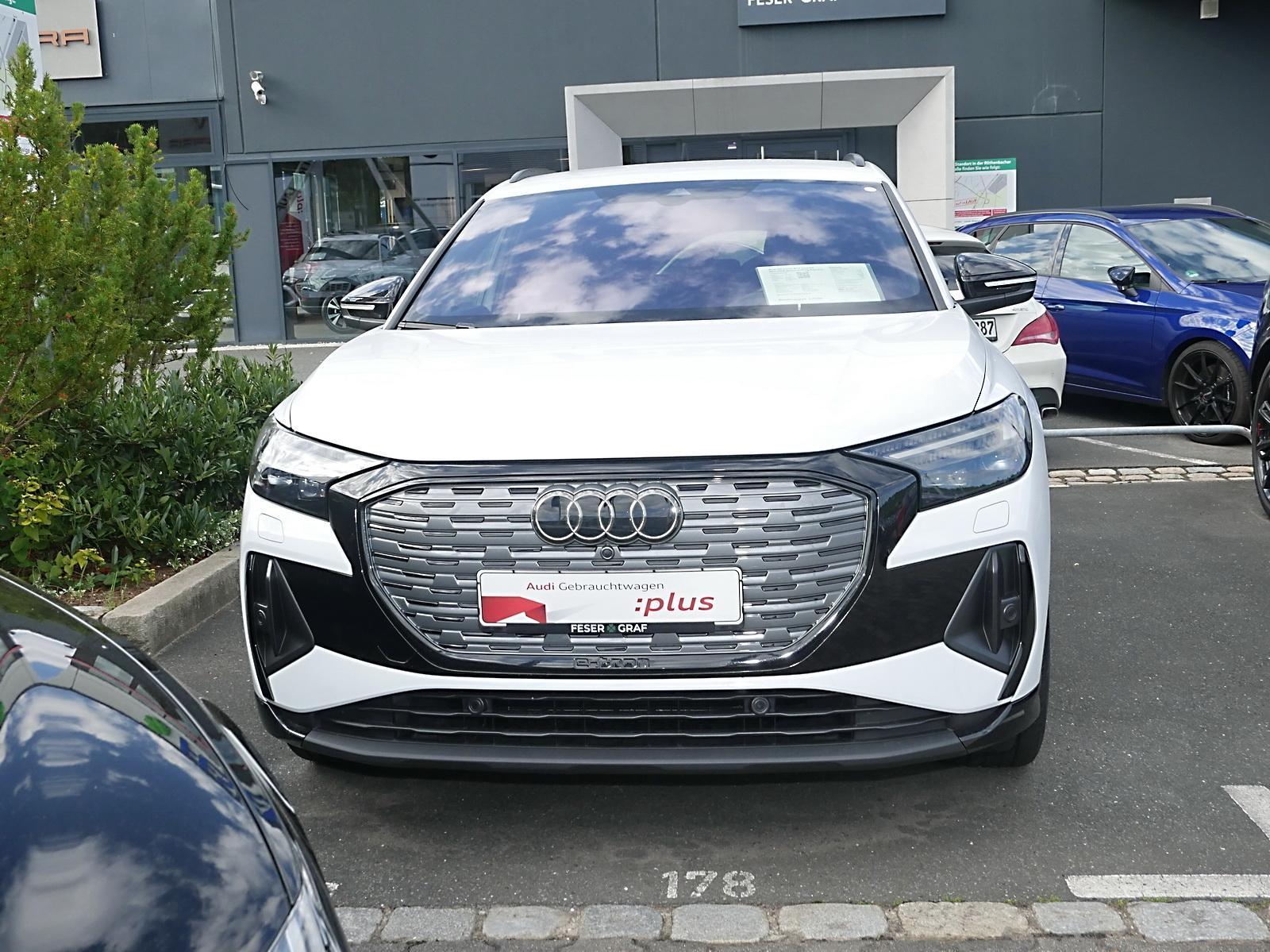 Audi Q4 45 S Line Int Navi,HUD,Matrix,R-Kamera, миниатюра 3
