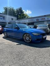 BMW 325 d M Sport*Pano*HeadUp*Alcantara* - BMW 325 in Mönchengladbach
