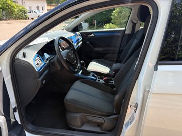 Volkswagen T-Roc - 7