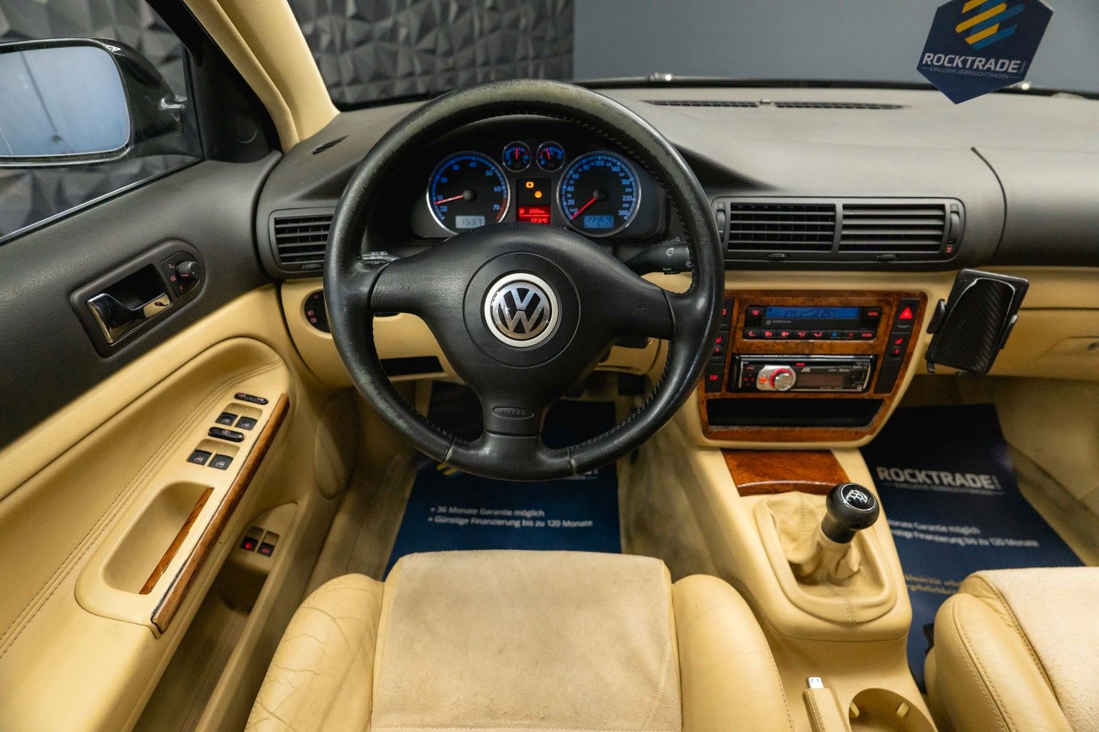 Fahrzeugabbildung Volkswagen Passat 2.0 Highline | Alcantara | Xenon | MP3