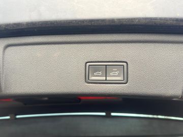 Volkswagen Touareg - 9