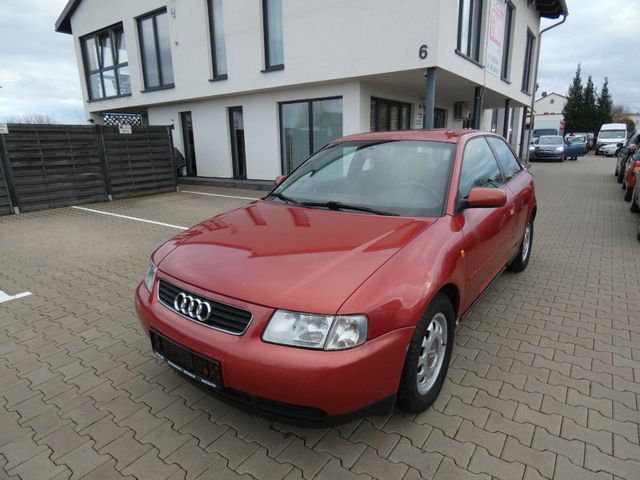 Audi A3 Lim. 1,6 Alu Klimaautomatik Rot Met.