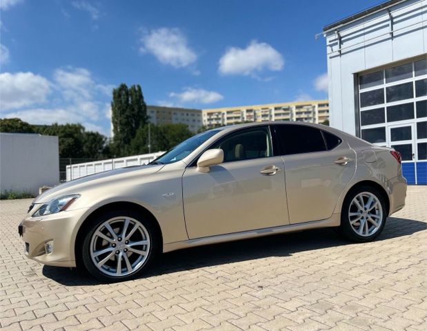 Autres Lexus IS 220d