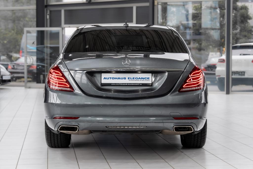 Mercedes-Benz S 400