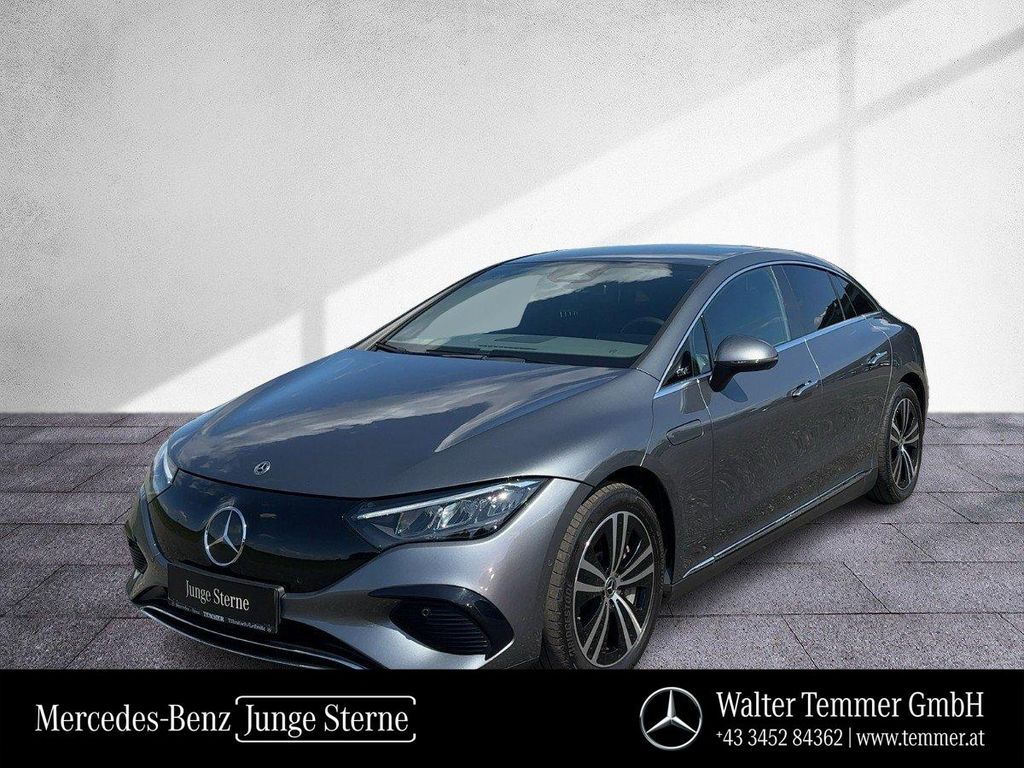 Image of Mercedes-Benz EQE
