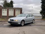 BMW e39 520i - BMW 520 aus 1998: 520i