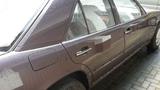 Mercedes-Benz  W124 - 200 D - Mercedes-Benz 200: D W124