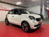 Smart ForFour * BT + USB + FM + 4 Sitze *