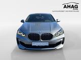 BMW M135i xDrive Limousine - graue BMW M135