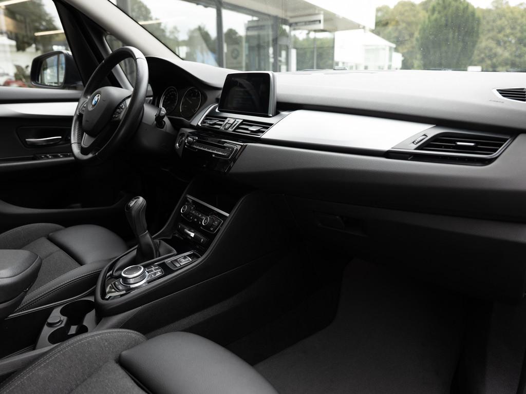BMW 216 Gran Tourer FACEL. PANO AHK NAVI KAMERA SHZ, миниатюра 8