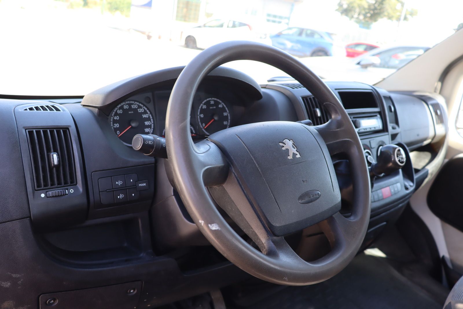 Fahrzeugabbildung Fiat Ducato 2.2 HDi  Pritsche lang * HU/AU neu
