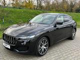 Maserati Levante Diesel Leder Creme!!!Top!! - Maserati Levante aus 2016