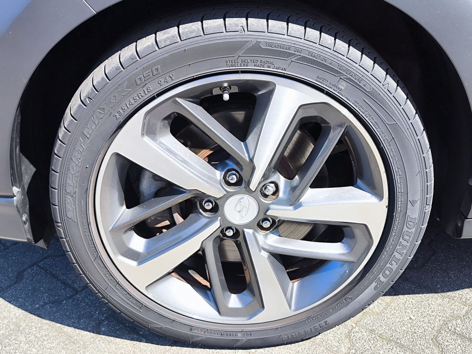 Fahrzeugabbildung Hyundai Kona Premium GLASD+LED+NAVI+KAM+SHZ+AHK+ACC+
