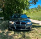 BMW E91 318i Facelift - BMW 318: 318i E91