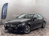 Mercedes-Benz C 180 C -Klasse Lim. C 180 CGI - Mercedes-Benz C 180 mit Benzin-Antrieb: Blau