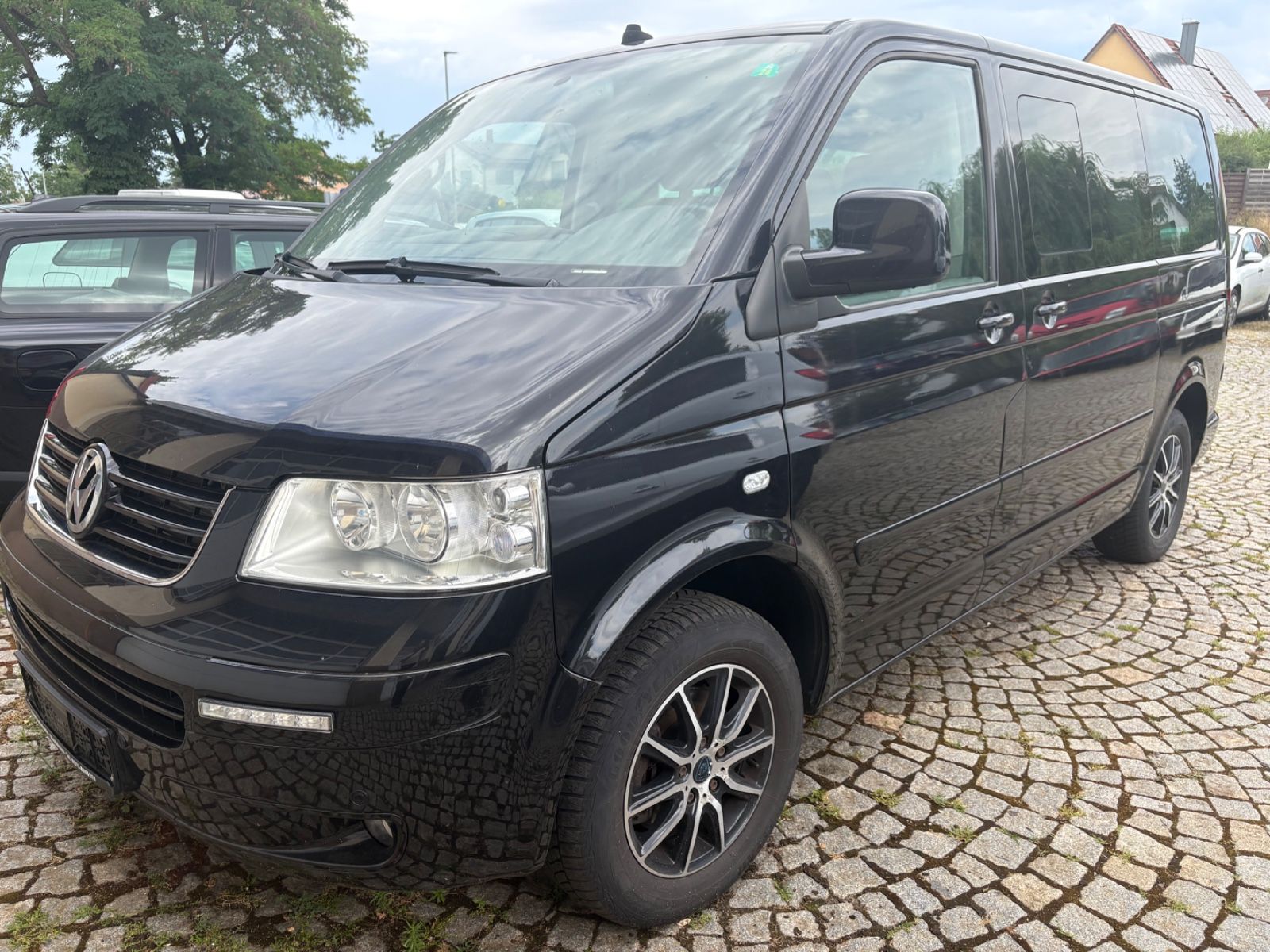 Volkswagen T5 Multivan - 1